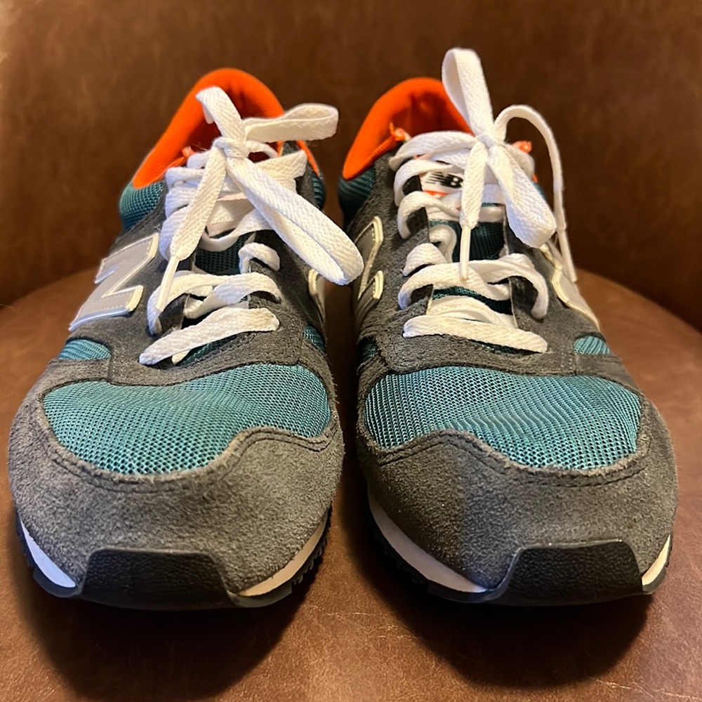 New Balance 420.